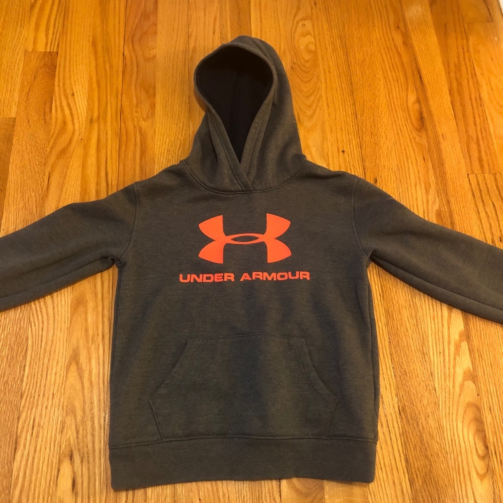 Boys Under Armour hooded sweatshirt